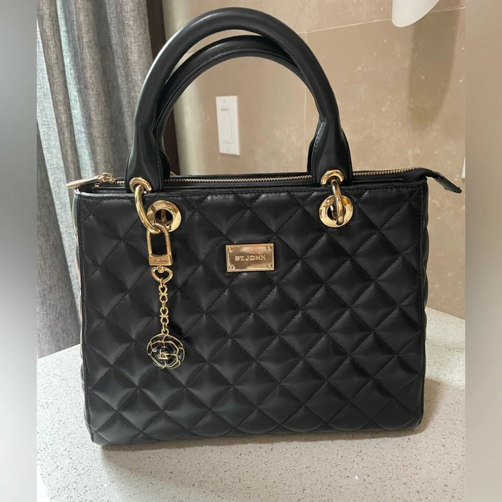 NWT St John Knits Quilted Leather Handbag top Handel,cross body strap Authentic - Picture 1 of 16